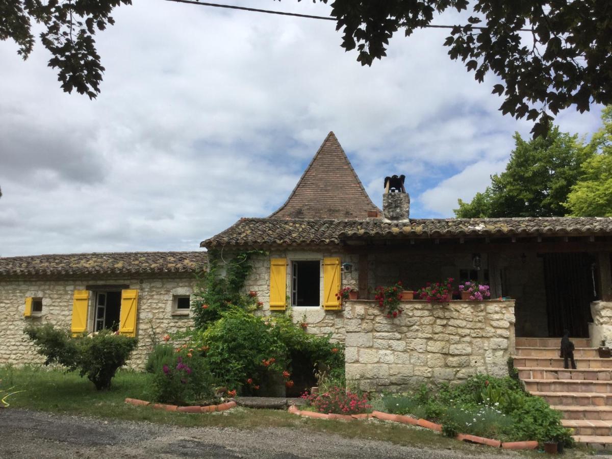 Chez Patricia Bed & Breakfast Castelnau-Montratier Exterior photo