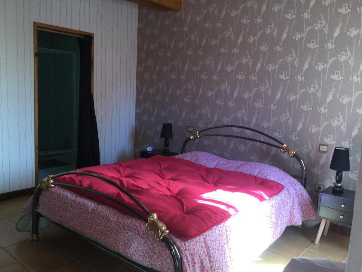 Chez Patricia Bed & Breakfast Castelnau-Montratier Exterior photo